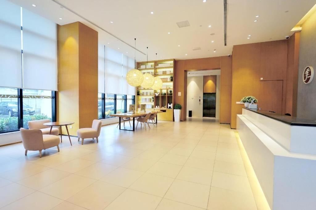 Ji Hotel Shanghai Songjiang Sports Center Exteriör bild